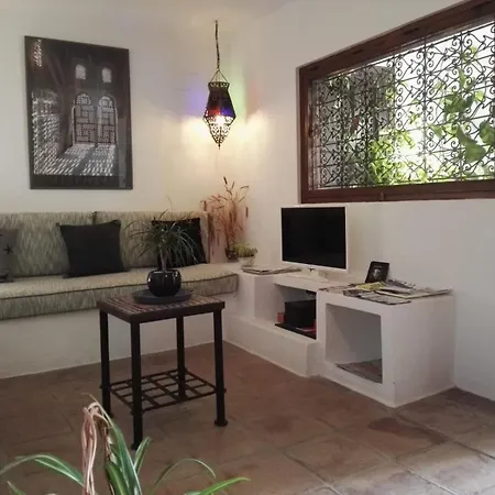 Apartamento La Galbana Con Piscina *